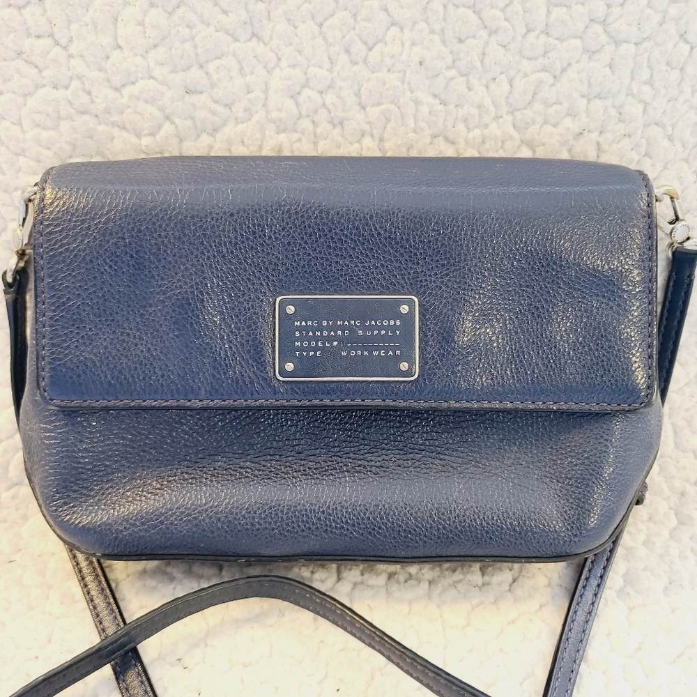 Marc by Marc Jacobs navy leather crossbody